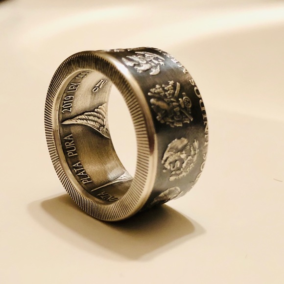 Ring Oz Libertad Mexico Silver .99%size available. - Picture 2 of 8